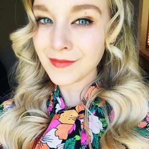 Meet your Posher, Ericka